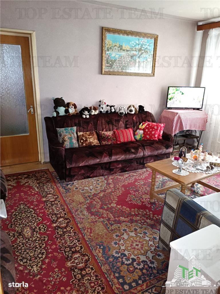 Apartament 2 camere de vanzare in zona Vitan