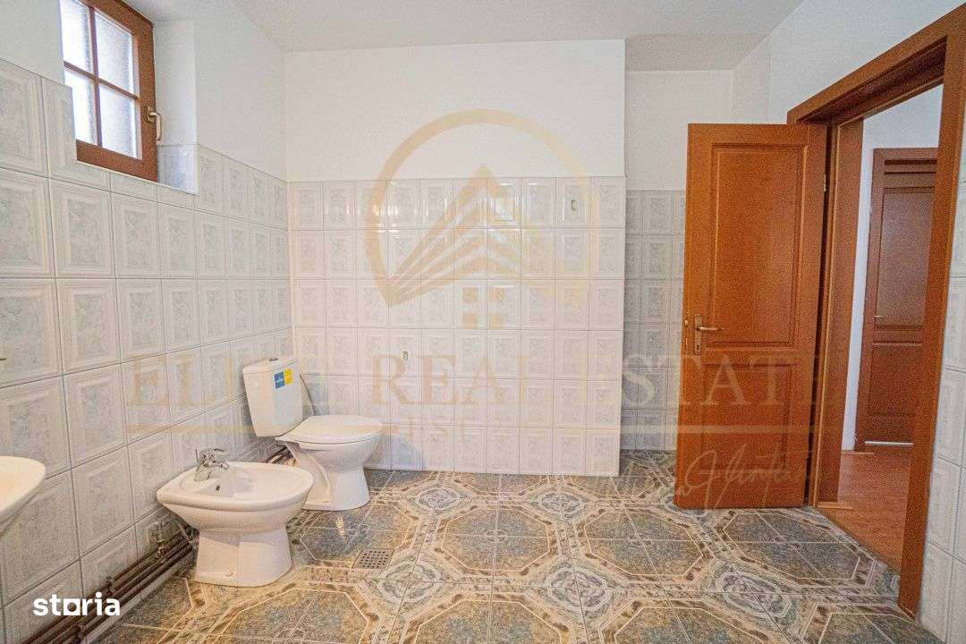 Ultracentral - Ideal clinica, gradinita, birouri, afaceri premium!-17