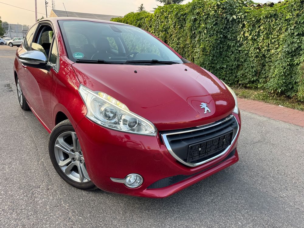 Peugeot 208 I (2012-2019) PureTech 110 Stop & Start Active 2015