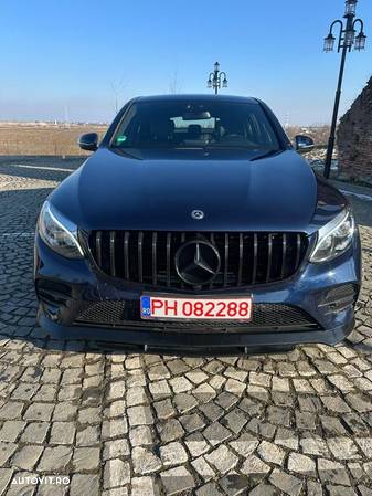 Mercedes-Benz GLC 250 4Matic 9G-TRONIC AMG Line - 2