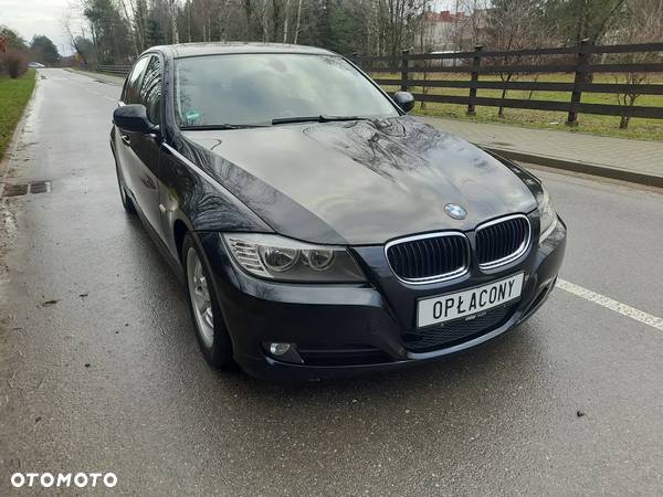 BMW Seria 3 318i - 27