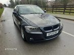 BMW Seria 3 318i - 27