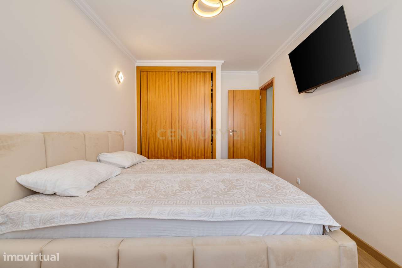 APARTAMENTO T1 COM CAVE  | MONTENEGRO 77,72m2-10
