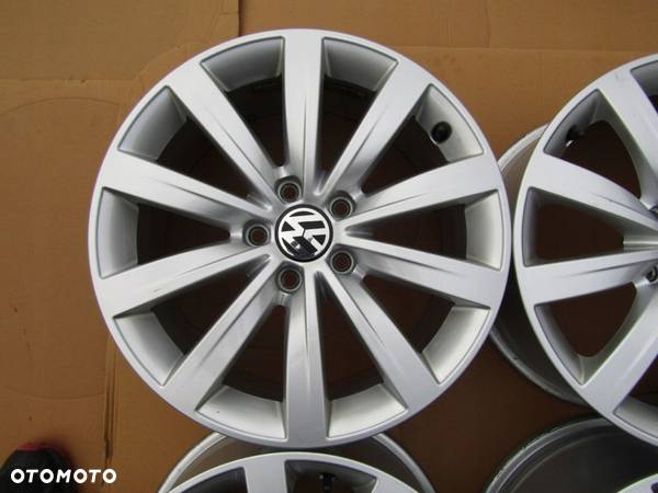 4x Felgi 17 VW Sharan II Tiguan Passat B5 B6 B7 B8 Golf VI VII VIII Touran - 7