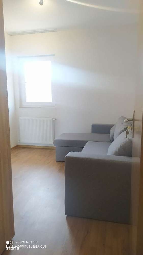 Inchiriez apartament cu 3 camere, bloc nou, centru! - Imagine principală: 3/9