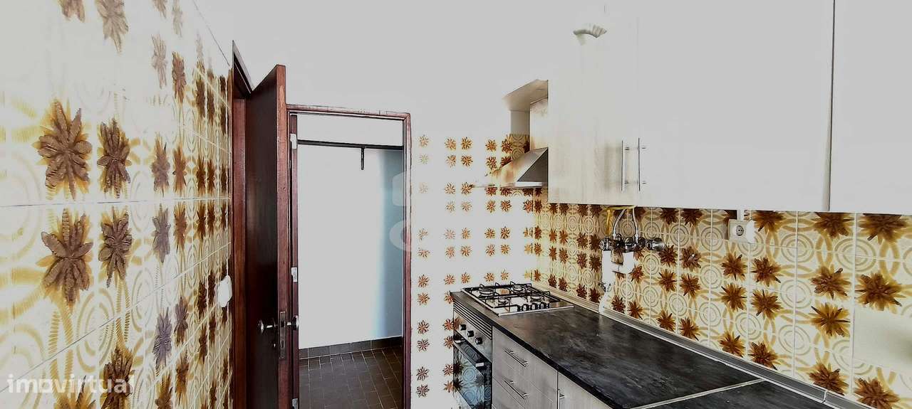 Apartamento T2 em Benavente com cozinha equipada-7