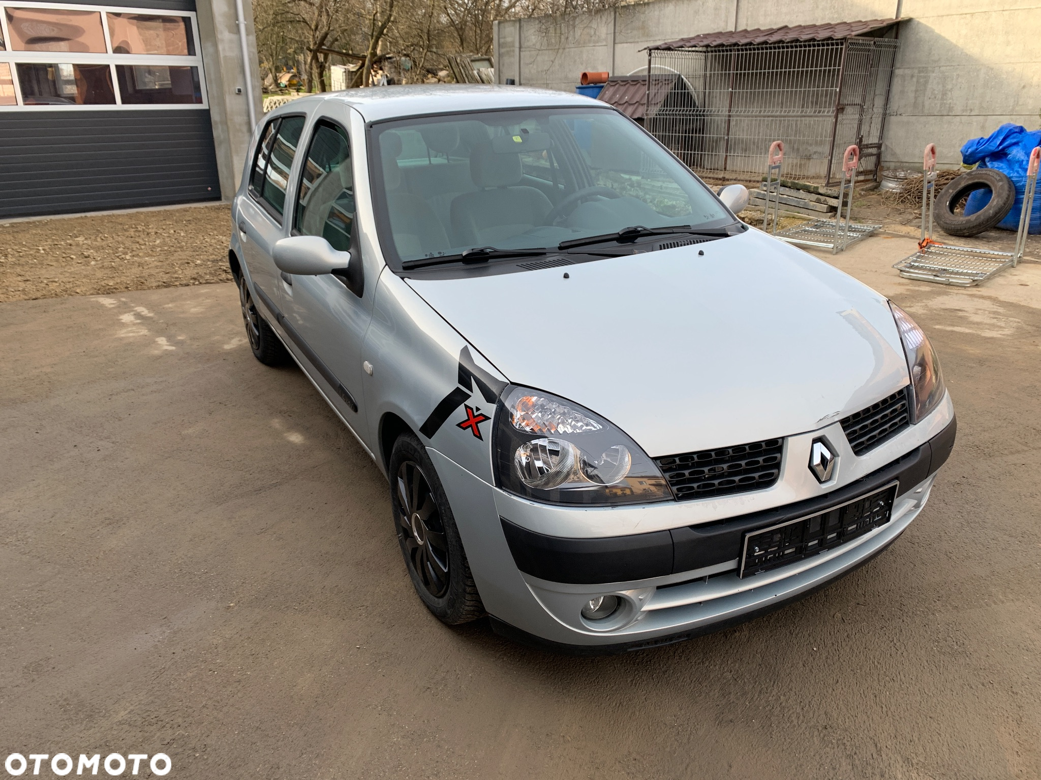 Renault Clio 1.4 16V Authentique - 2