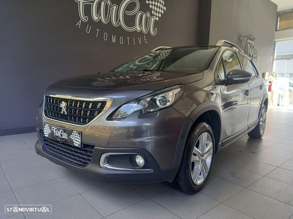 Peugeot 2008 1.2 PureTech Signature - 2