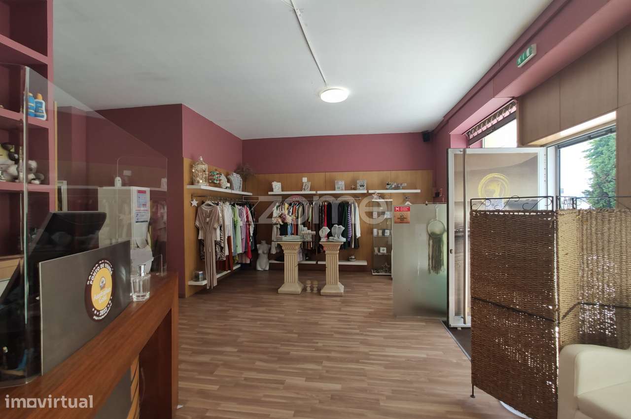 Loja no Centro da Maia com ou sem negócio a funcionar - Grande imagem: 3/27