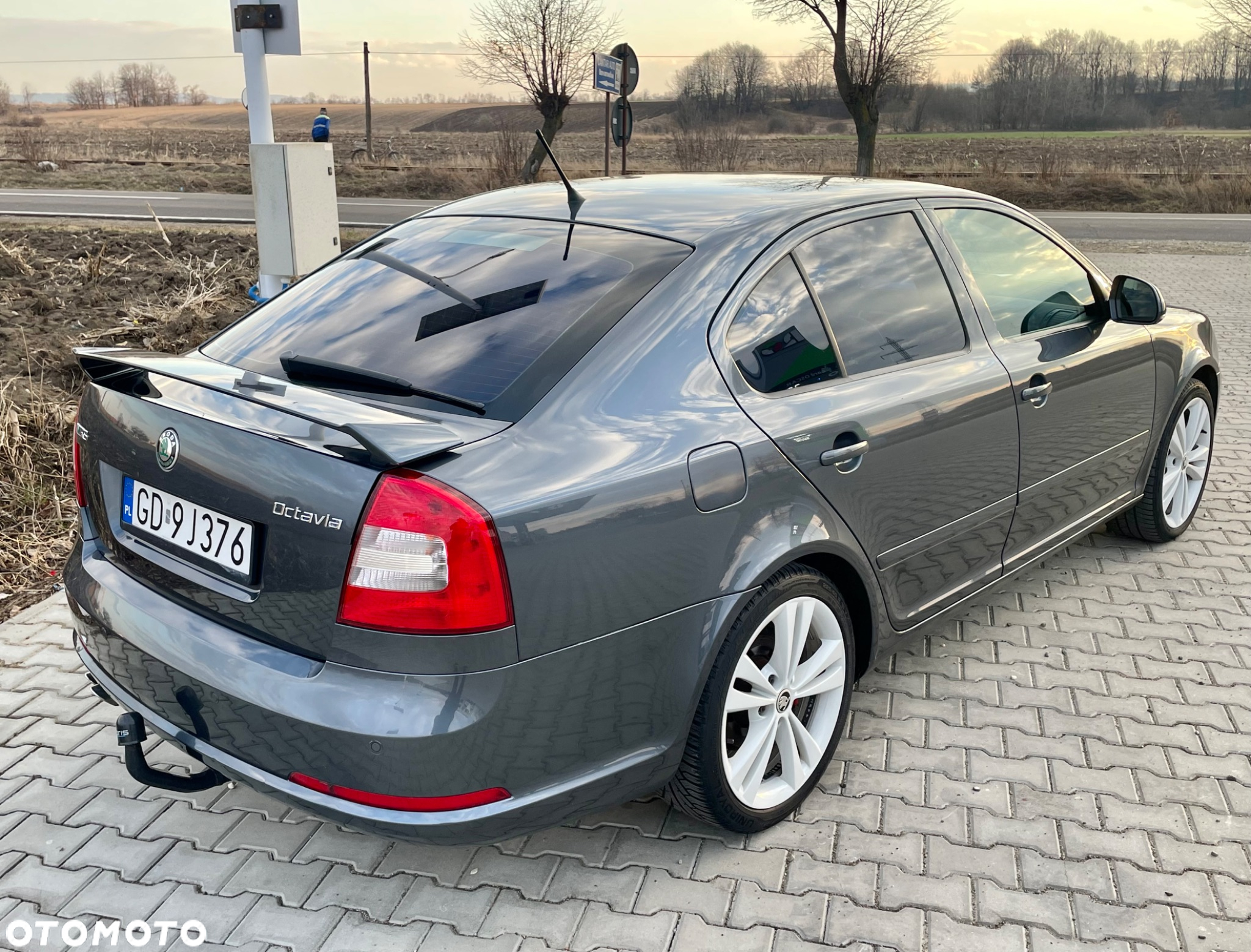 Skoda Octavia 2.0 TDI DPF RS - 5