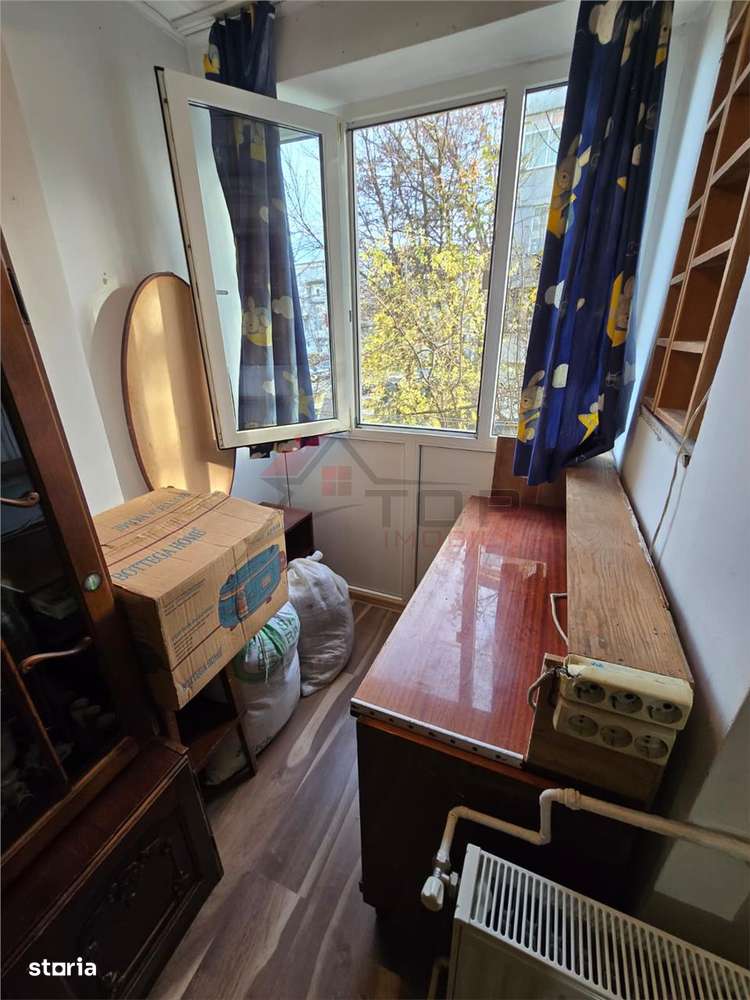 Etaj 1 - Nicolina , garsoniera mobilata, libera - Imagine principală: 5/7