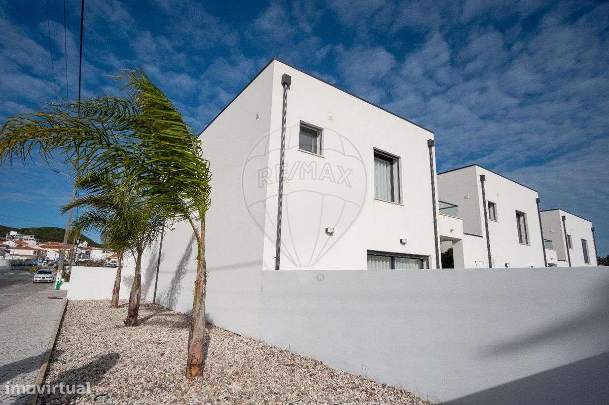 Moradia T4 para venda - Grande imagem: 3/49