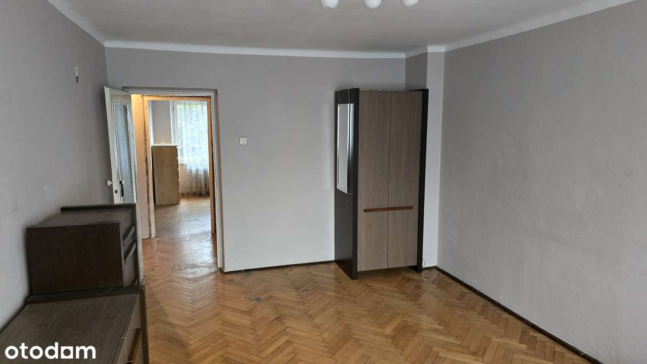 Przestronne 2-pokojowe mieszkanie z piwnicą.-2