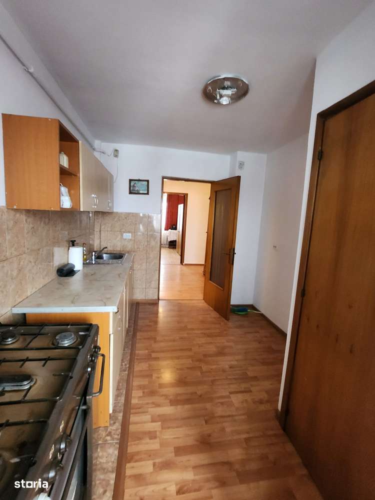 3 Camere decomandat Mobilat-5