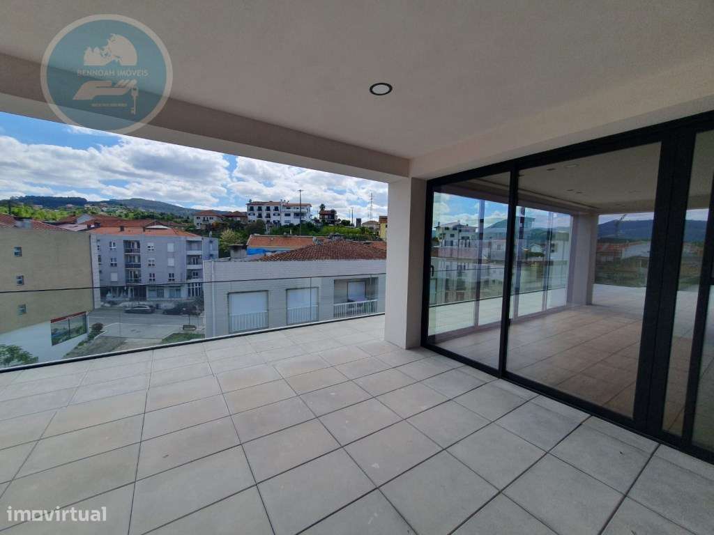 Penthouse T3 Arco de Baúlhe-28