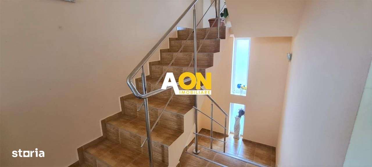 Exclusivitate! Apartament La Vila, 120MP, 3 Camere, Garaj - Imagine principală: 5/10