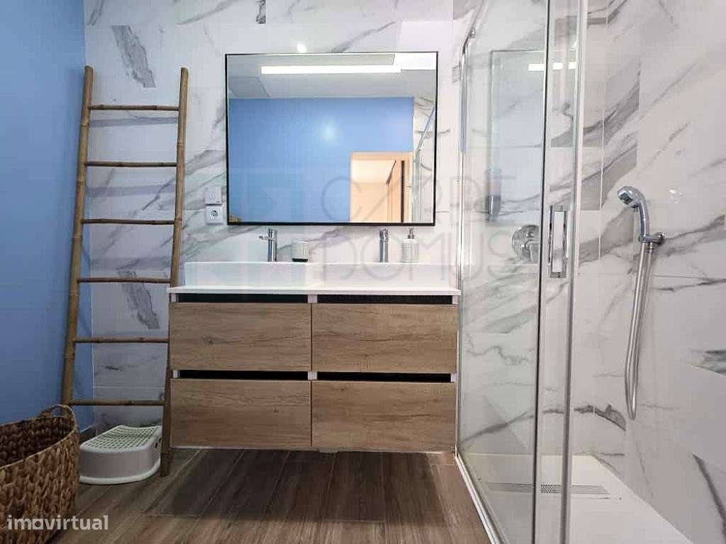 Moradia Renovada no Centro de Cabanas de Tavira-11