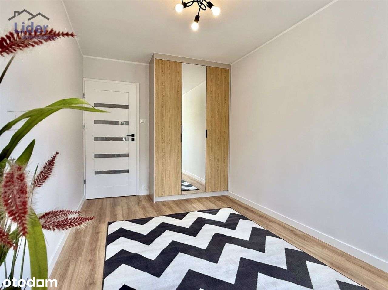 Dwustronne 3 pokojowe , loggia, blok, 2 piętro-1