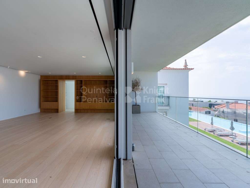 Apartamento T4 com vista mar em condomínio no Monte Estoril - Grande imagem: 5/37