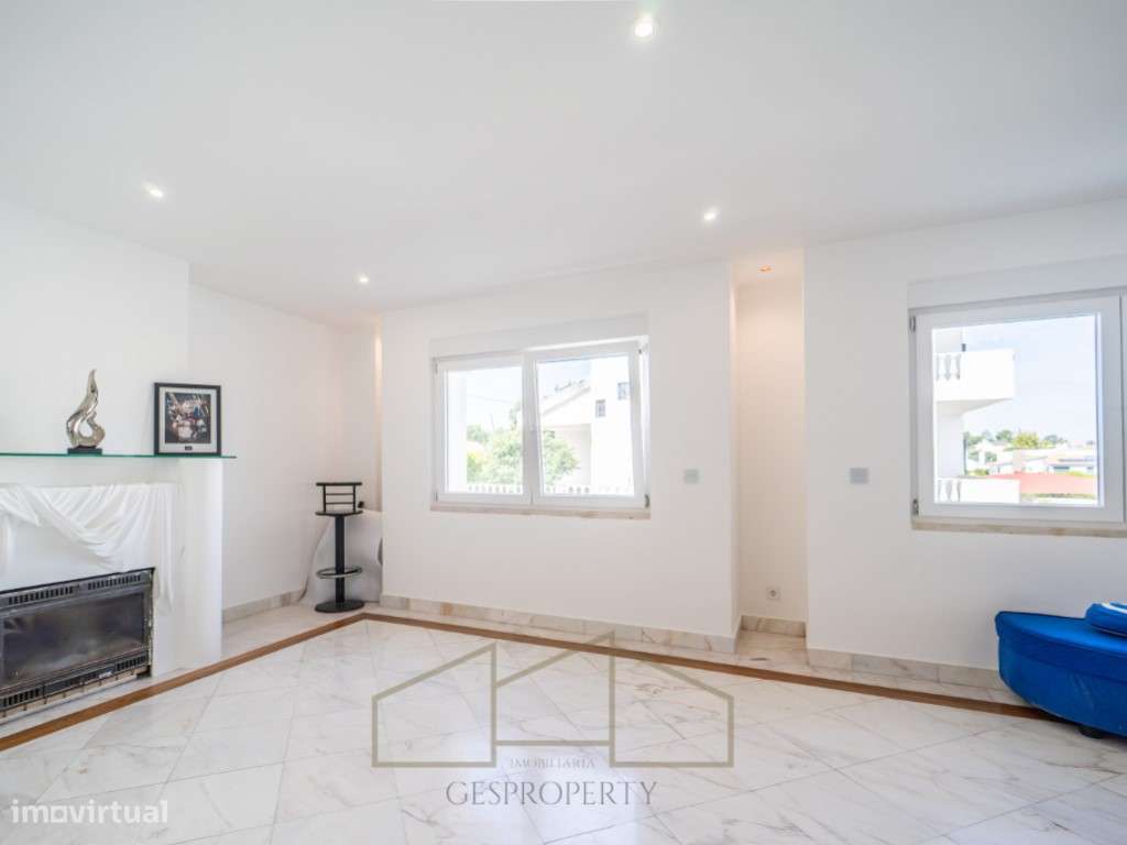 Moradia T6 Isolada na Marisol-26