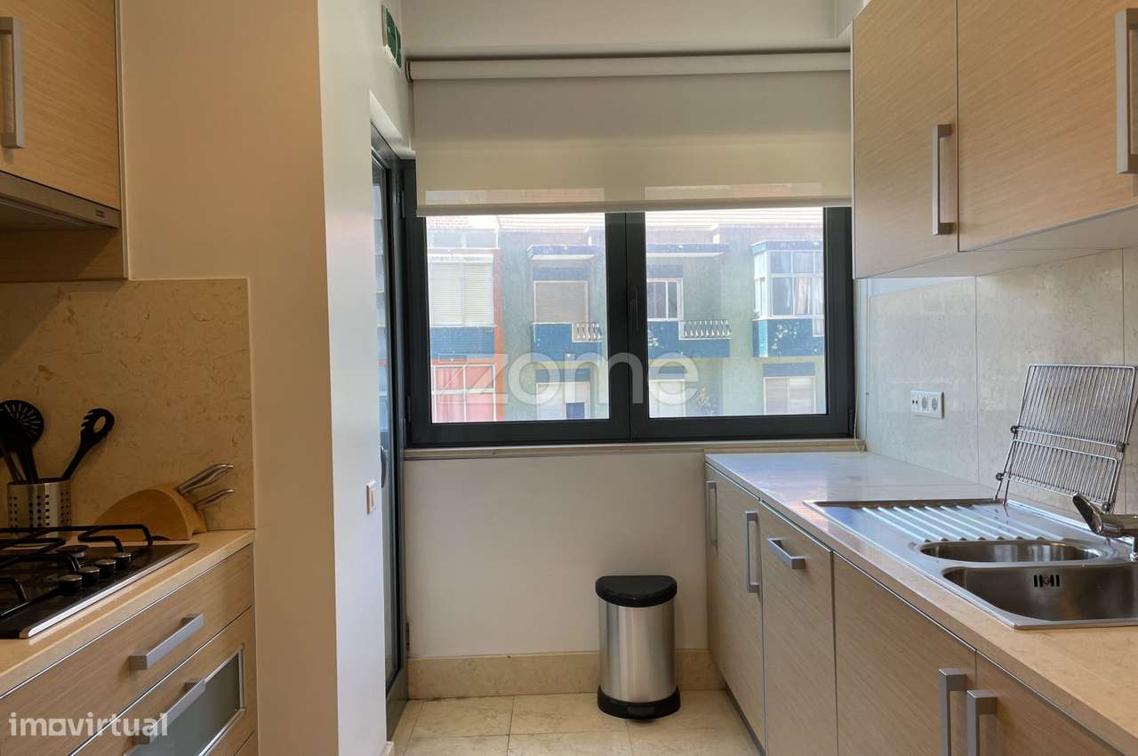 Apartamento T2 mobilado, com varanda, na Venteira, Amadora. - Grande imagem: 5/29