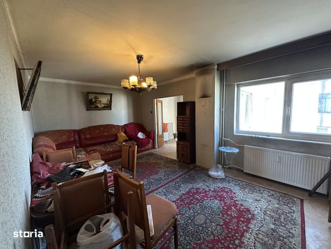 Agentia imobiliara VIGAFON vinde apartament 4 camere Republicii-1
