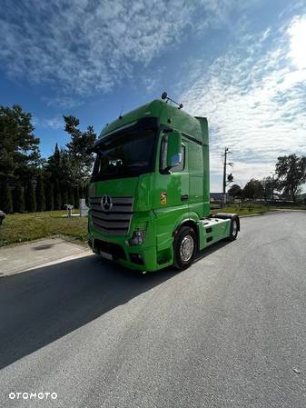 Mercedes-Benz Actros - 9