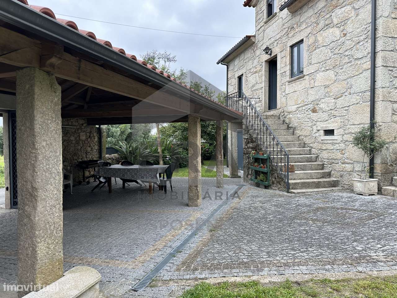 Moradia T5 em Vila Cova - Barcelos-7