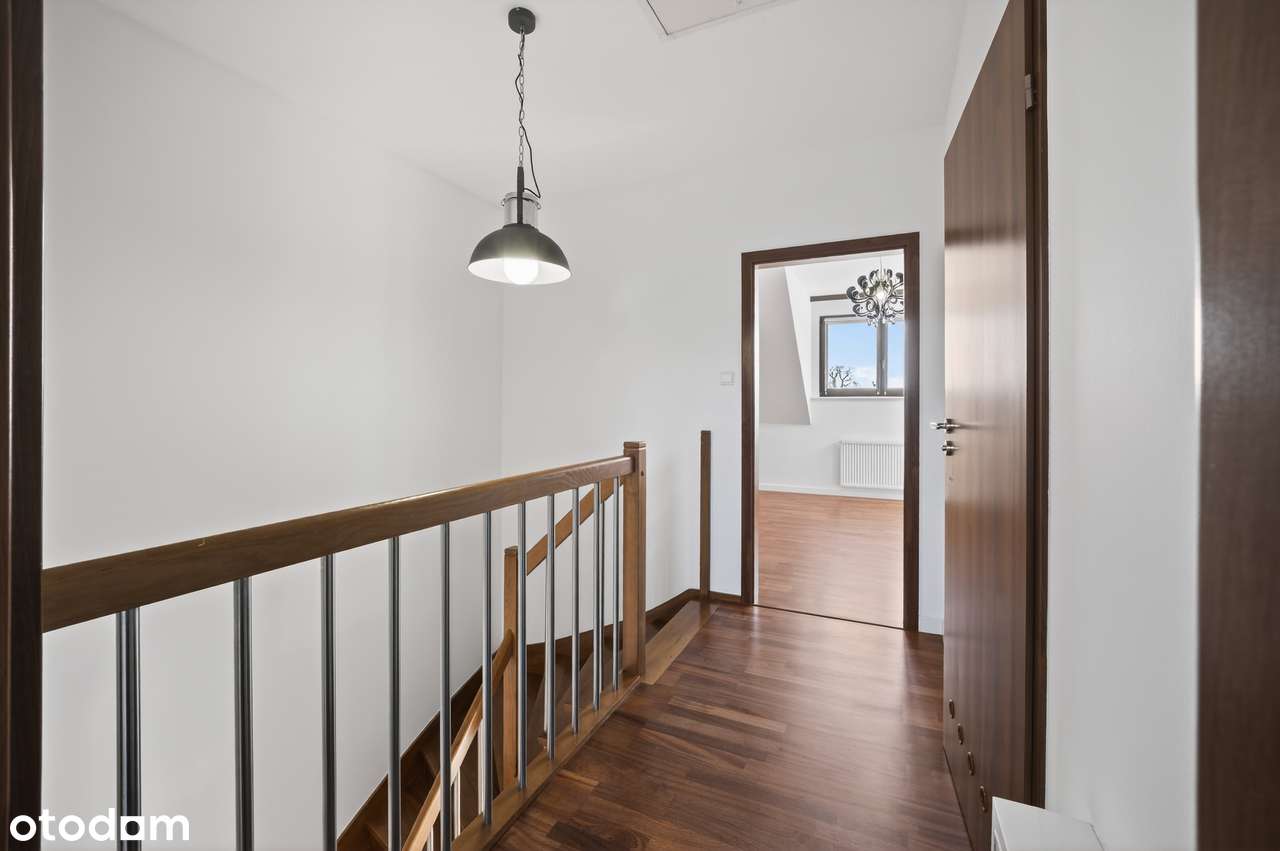 Przytulny, jasny i kompaktowy szeregowiec na Osowie-9