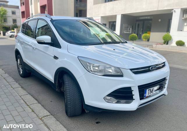 Ford Kuga 2.0 TDCi 2x4 SYNC - 6