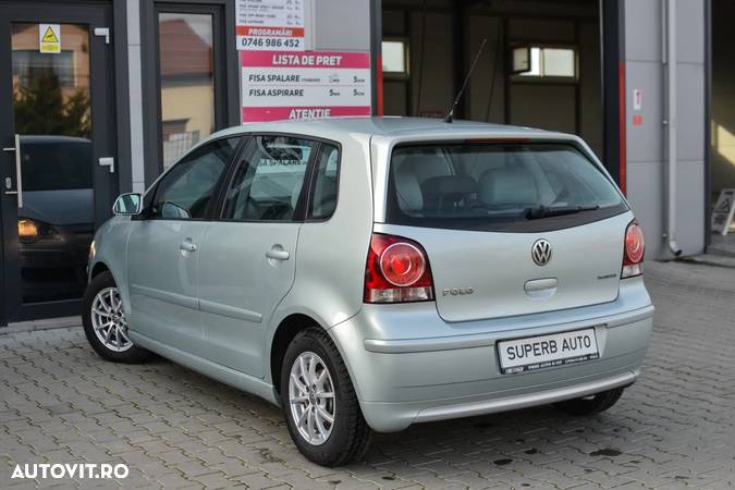 Volkswagen Polo 1.4 TDI Comfortline - 5