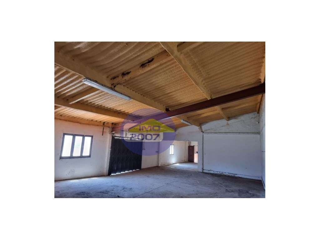 Armazém em Anadia - Grande imagem: 4/7