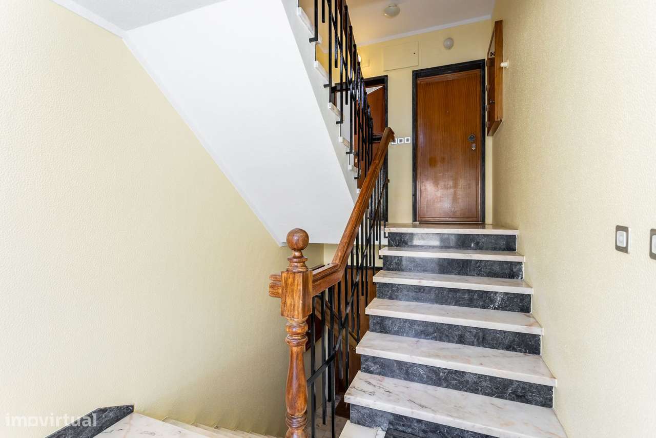 Apartamento t2 à venda na Murtal - Madorna-22