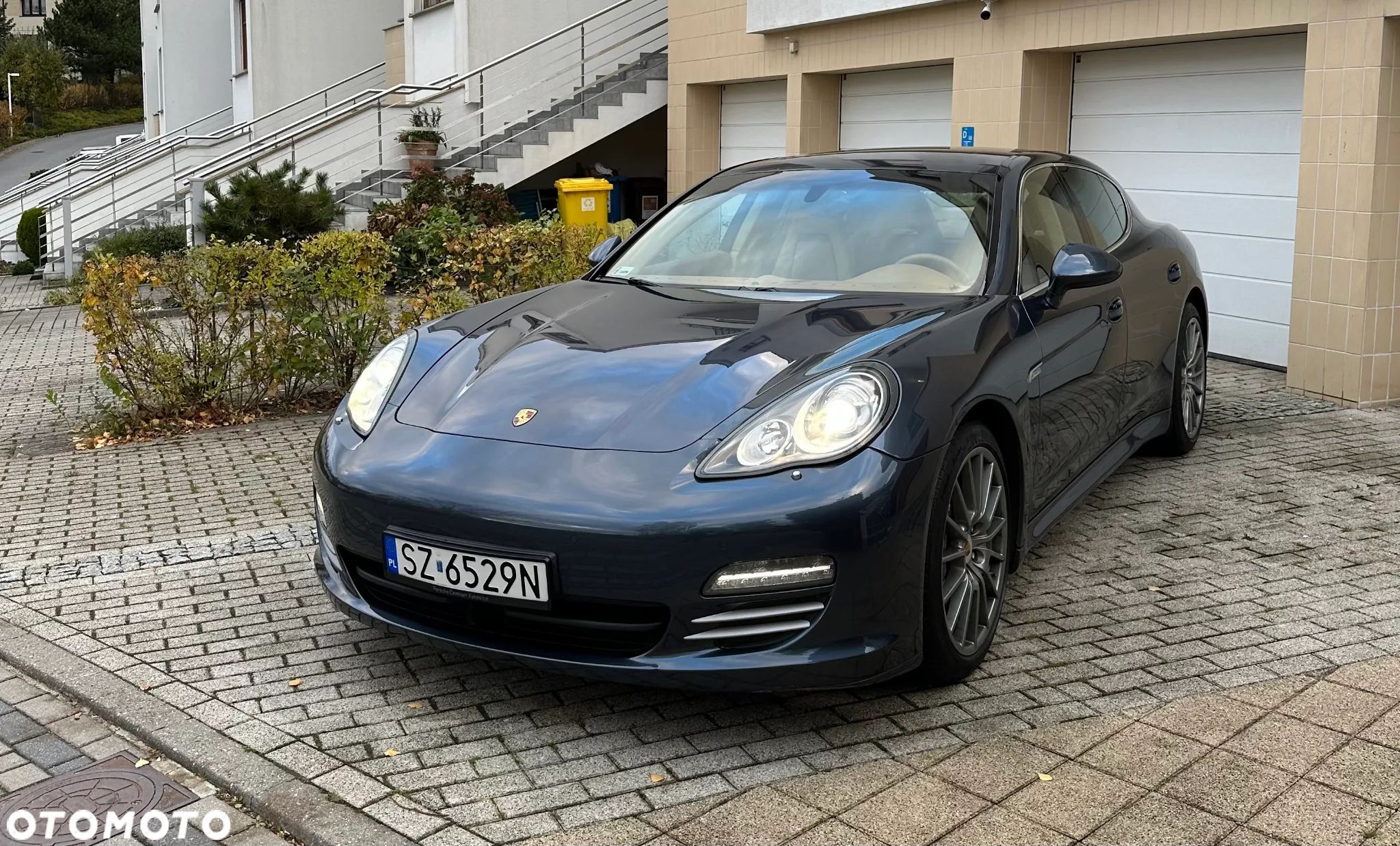 Porsche Panamera 4S - 1