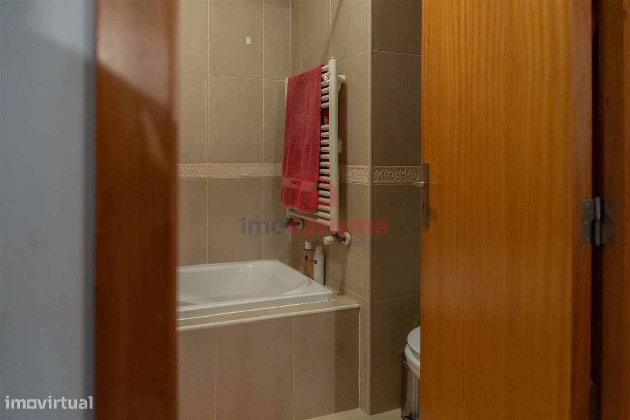 Apartamento T3 em Fermentões, Guimarães-21