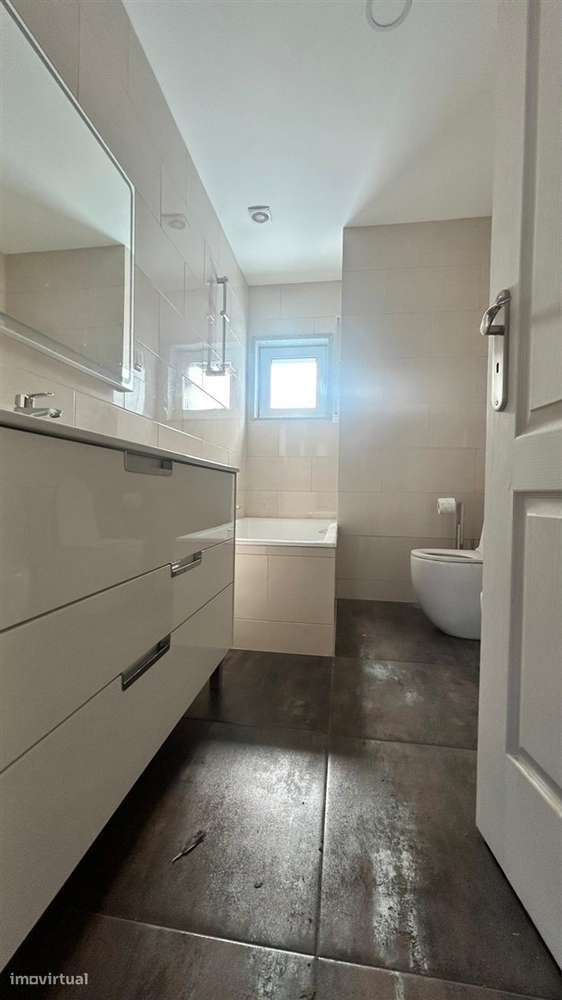 Moradia Isolada T3 Venda em Mafamude e Vilar do Paraíso,Vila Nova de G-15