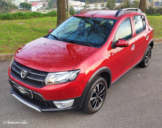 Dacia Sandero 0.9 TCe Stepway - 4