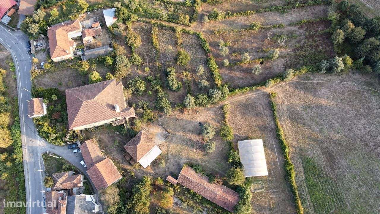 Quinta com Casa Senhorial e Capela-9