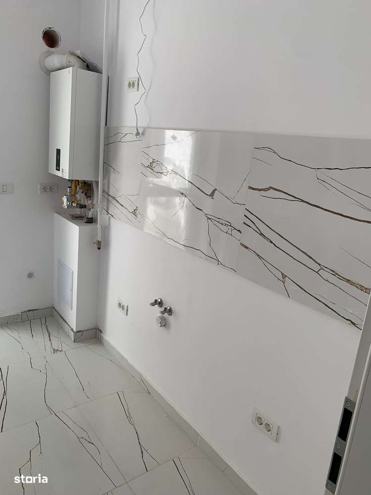 PROMOTIE!! Garsoniera spatioasa 40mp ,Metrou Berceni (12-15min) - Imagine principală: 2/4