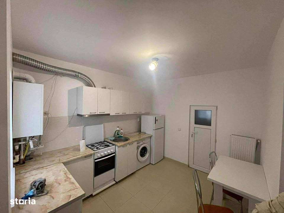 Vânzare apartament cu o cameră la casă – zonă centrală Bălcescu - Imagine principală: 4/7
