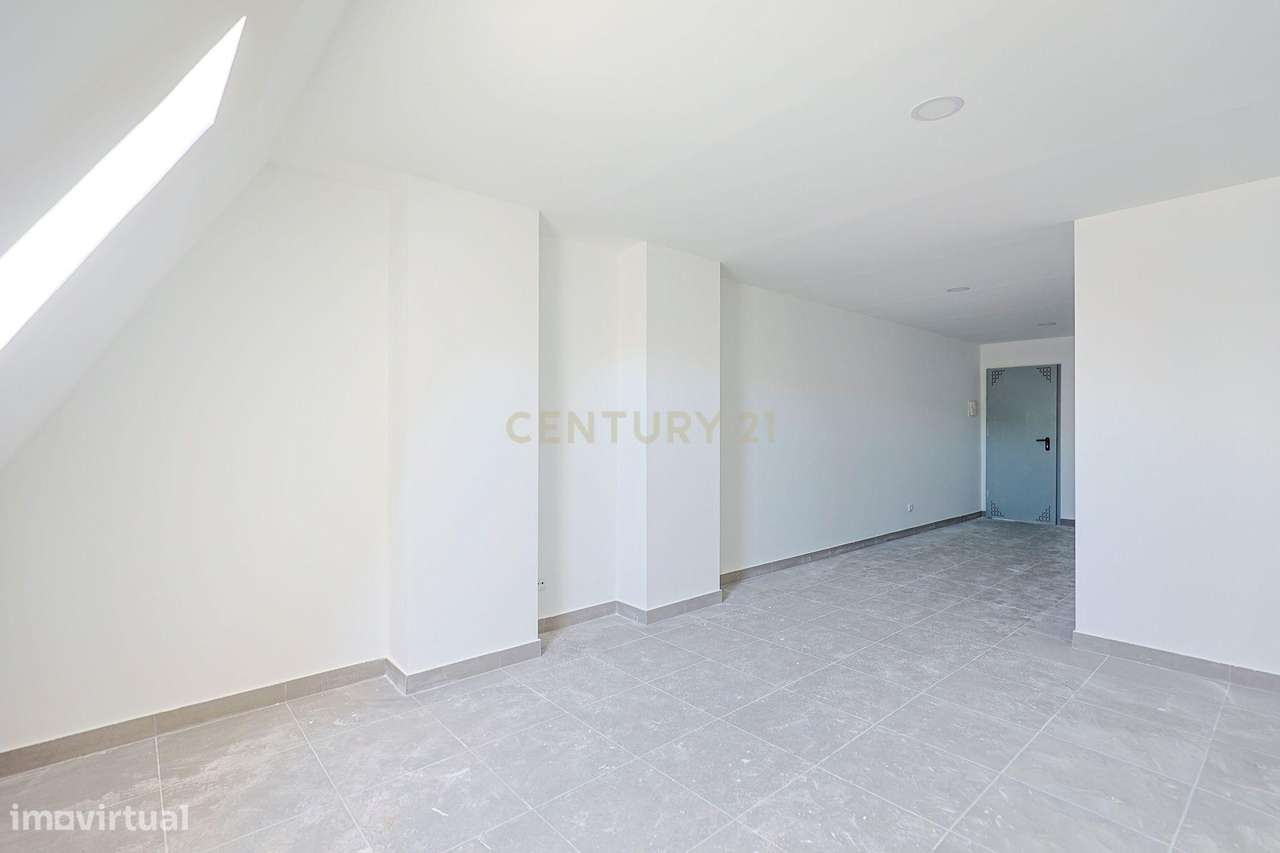 Prédio Charneca Caparica - Frações T1 e T2-29