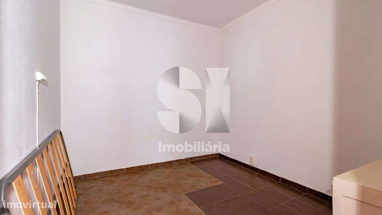 Moradia T5 | boxes para cavalos | Golegã-29