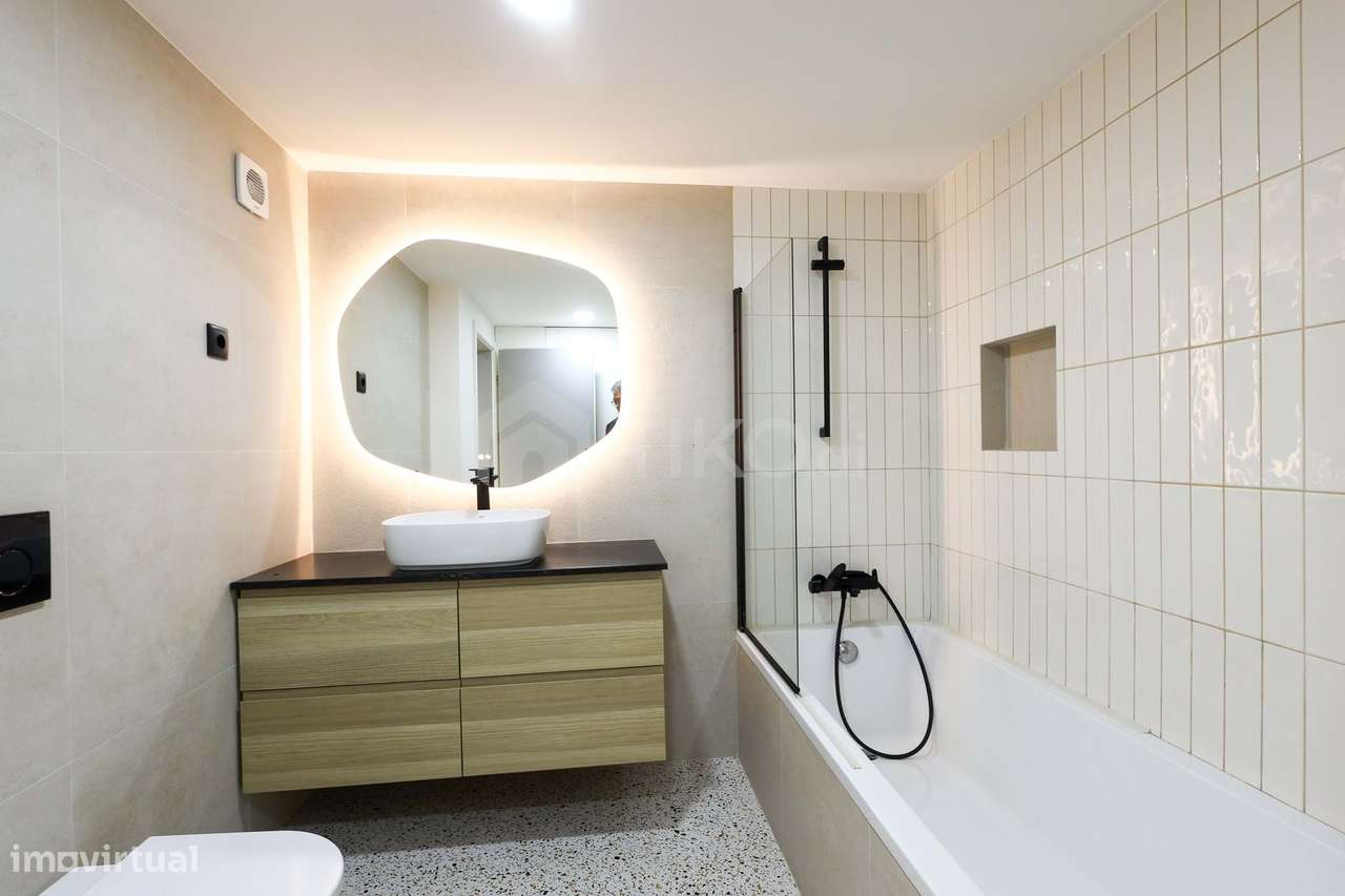 T4 CONVERTIDO EM T3 DE ALTO PADRÃO | 163 M² | 2 GARAGENS + ARRECADAÇÃO-27