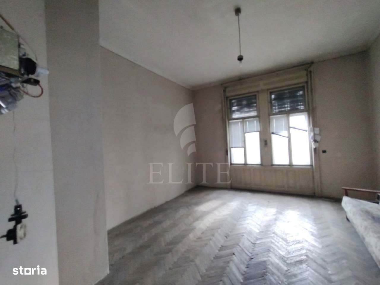 Apartament o camera în zona CAMERA DE COMERT - Imagine principală: 2/11