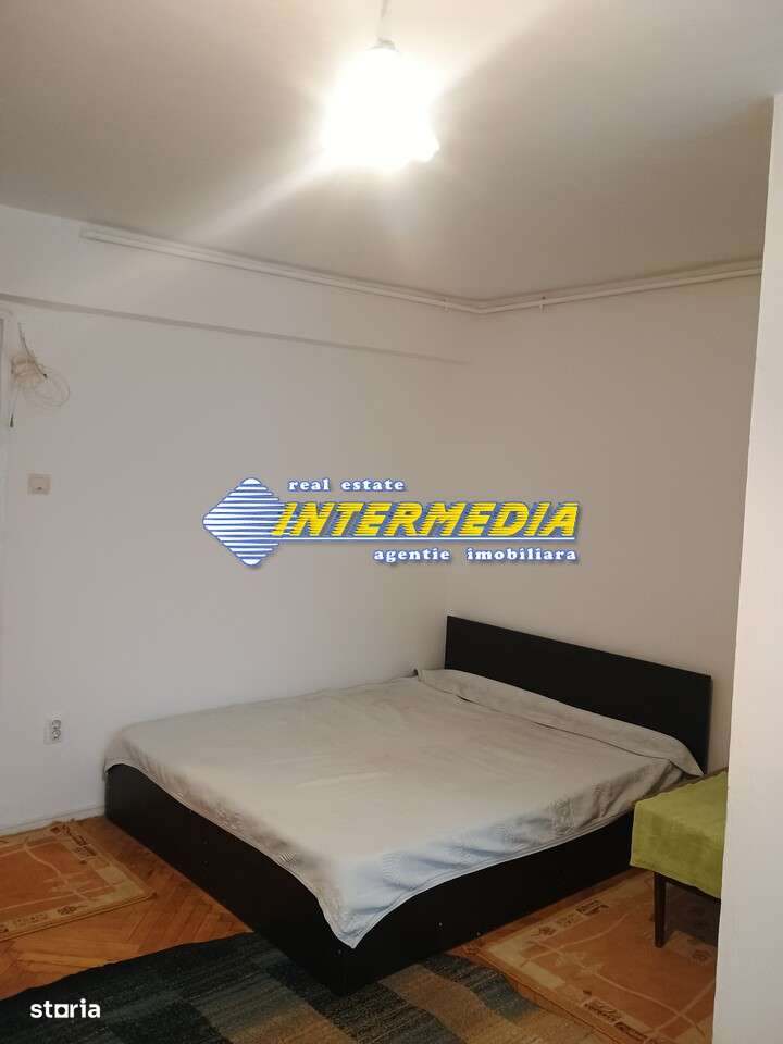 Inchiriere Garsoniera 30 mp Cetate mobilata utilata complet - Imagine principală: 5/7