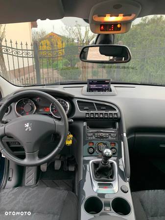 Peugeot 3008 2.0 HDi Premium - 7