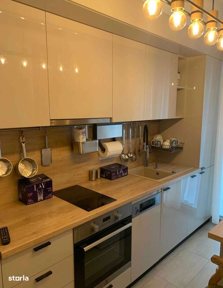 AP. 2 CAMERE HERCESA VIVENDA, BLOC NOU, CENTRALA, METROU 7 MINUTE - Imagine principală: 4/6