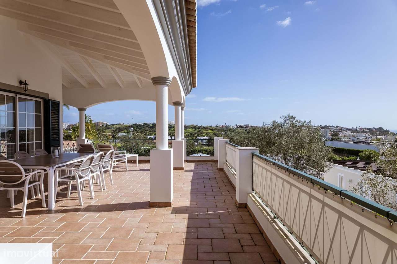 FANTÁSTICA MORADIA T3+1 COM PISCINA AQUECIDA E GARAGEM NO PORTO DE MÓS-12