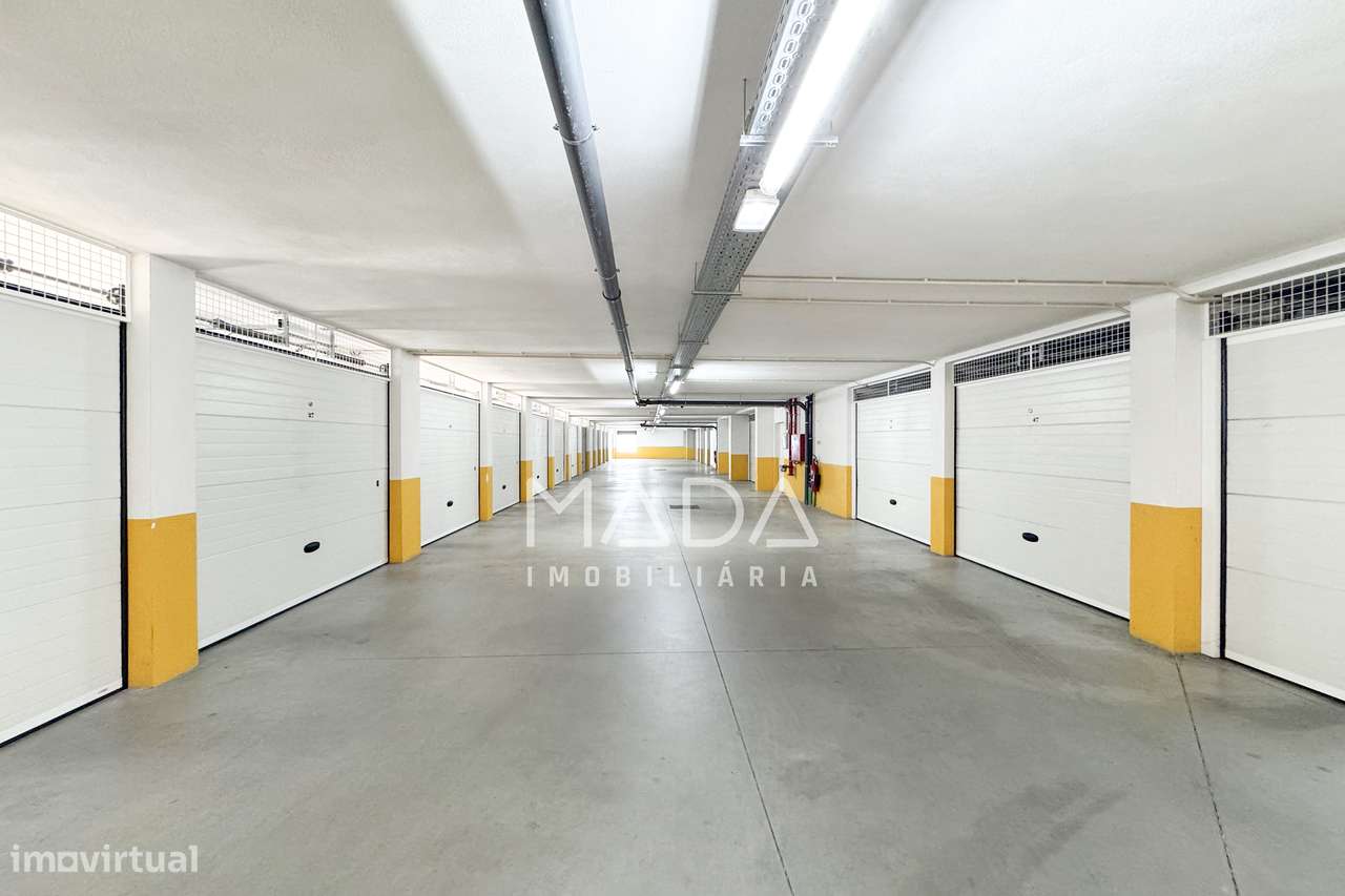 Apart. T2 (último piso) c/garagem (2 carros) e terraço em Real, Braga-21
