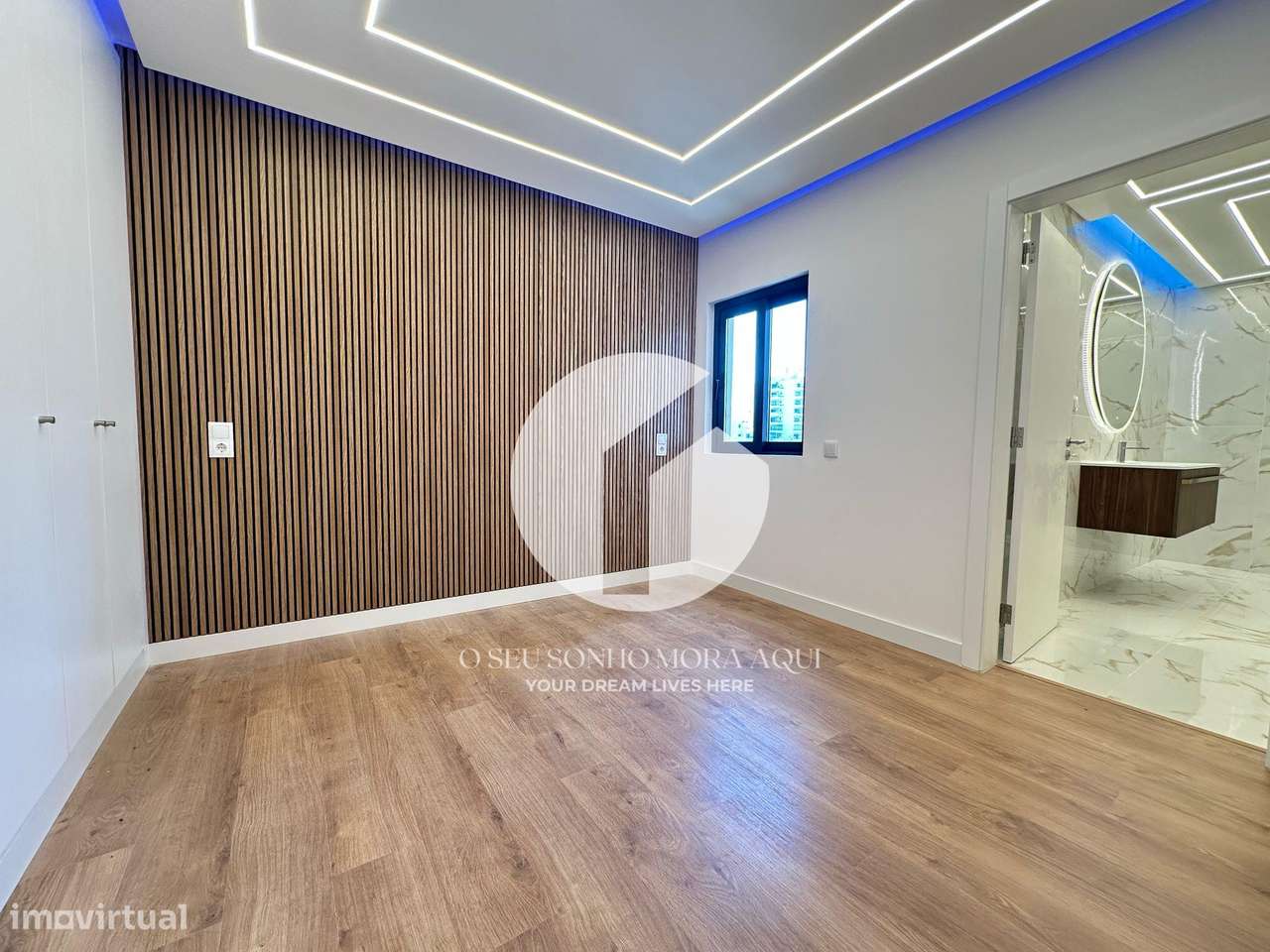 Apartamento T2 Remodelado na Primeira Linha do Mar - Quarteira-10